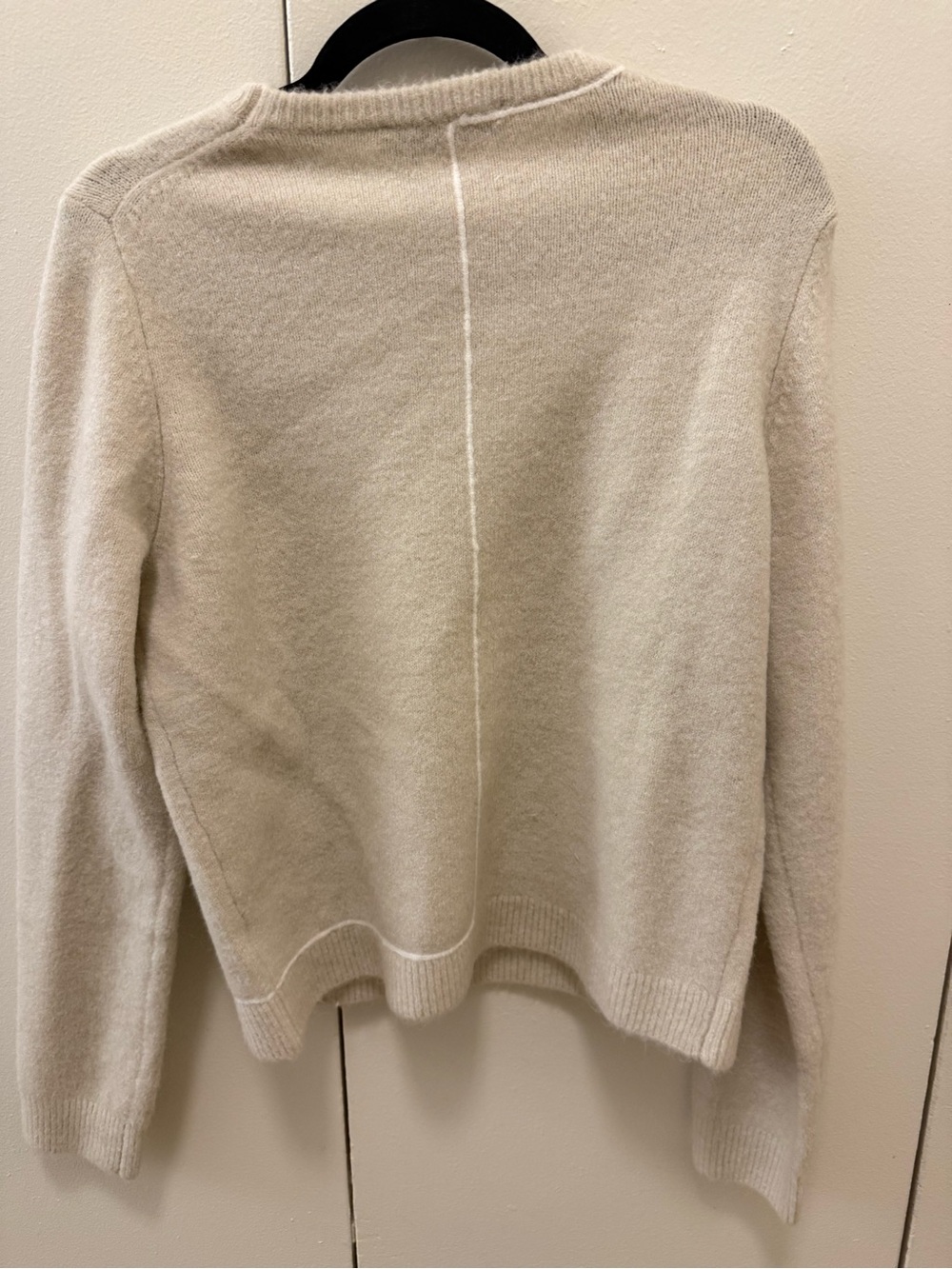 ZARA Cream Scoop Neck Sweater with Center Seam - Picture 3 of 3